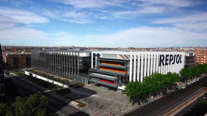 Telediario 1 - El Consejo de Administración de Repsol acepta la compensación del Gobierno argentino por YPF