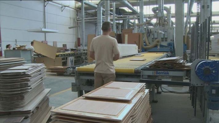 Telediario 1 - Reacciones "tarifa plana" de Rajoy