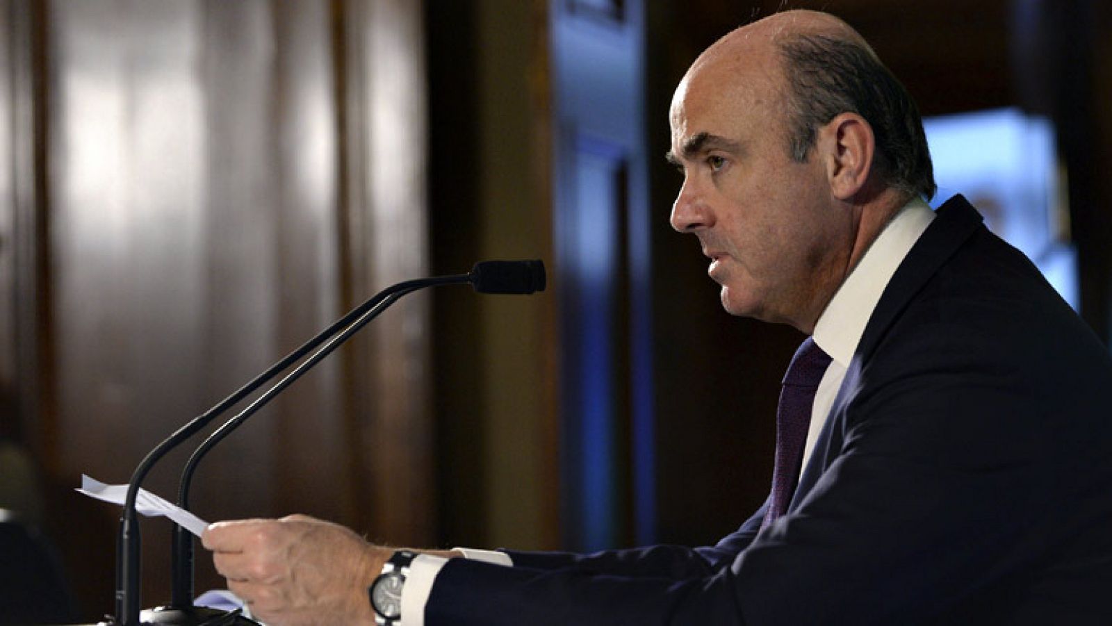 Guindos: la venta de un 7,5% de Bankia, una "señal" de la mejora en la percepción del sistema financiero español