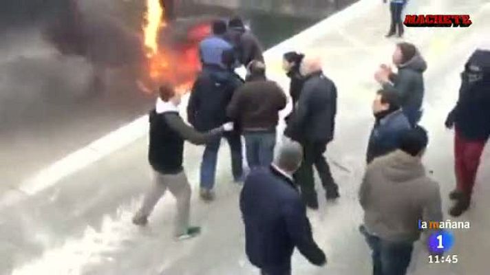 La mañana - "Unos matones nos hostiaron"