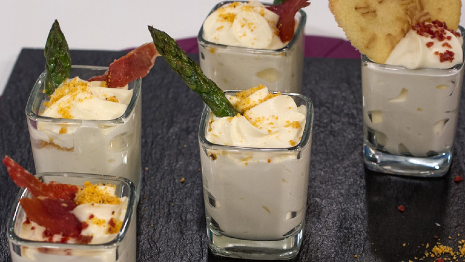 Espuma de jamón con crujiente