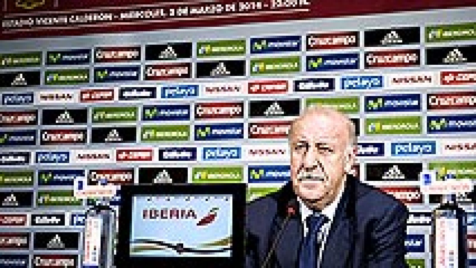 El seleccionador español Vicente del Bosque ha asegurado que el  delantero hispano-brasileño Diego Costa, convocado para el partido de  este miércoles ante Italia, puede ayudarles "a ser mejores", pero ha  advertido que se puede "romper esa unión" po