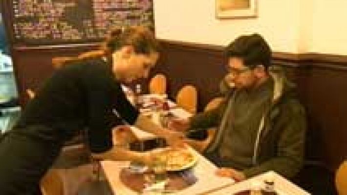 Telediario 1 - Inmigrantes en Reino Unido