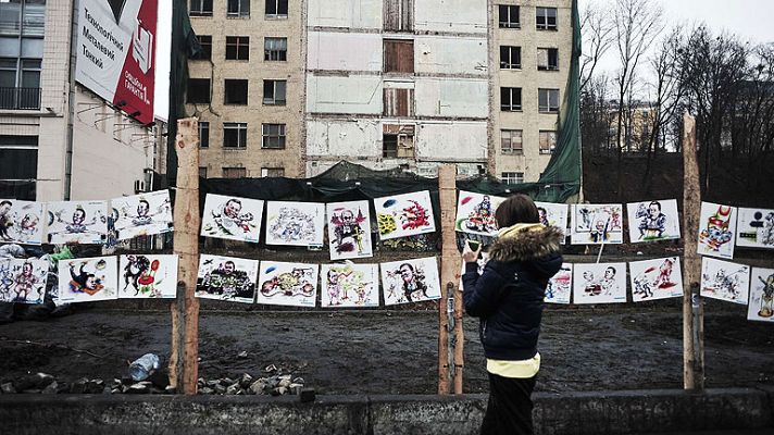 Informativo 24h - Ucrania llama a sus reservistas y pone en alerta de combate a sus unidades militares