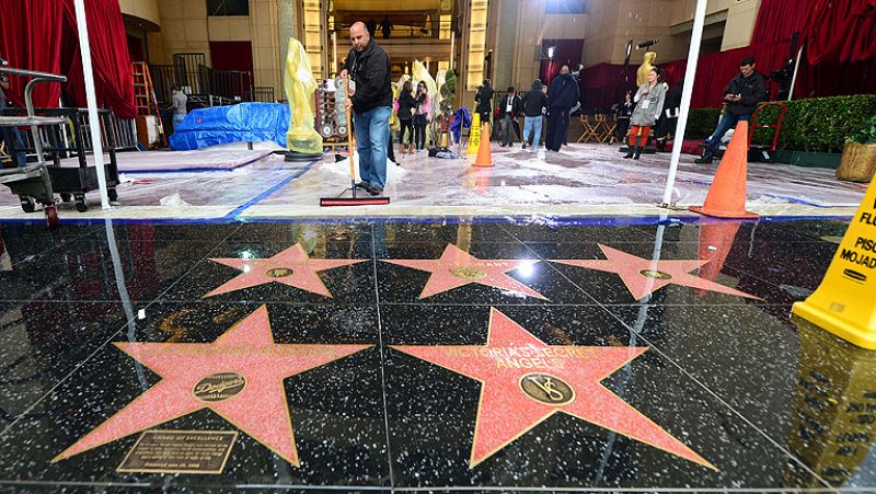 La lluvia en Hollywood amenaza la alfombra roja de los Oscar