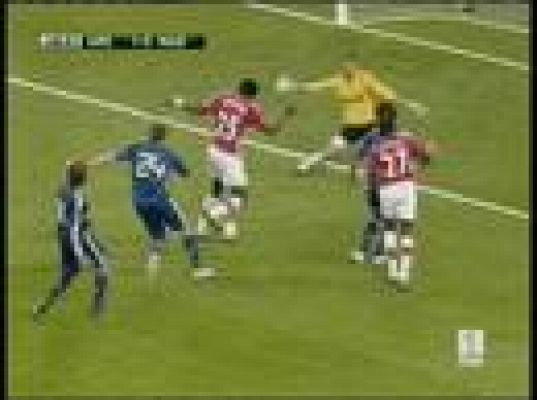  - Van der Vaart, recambio de Sneijder