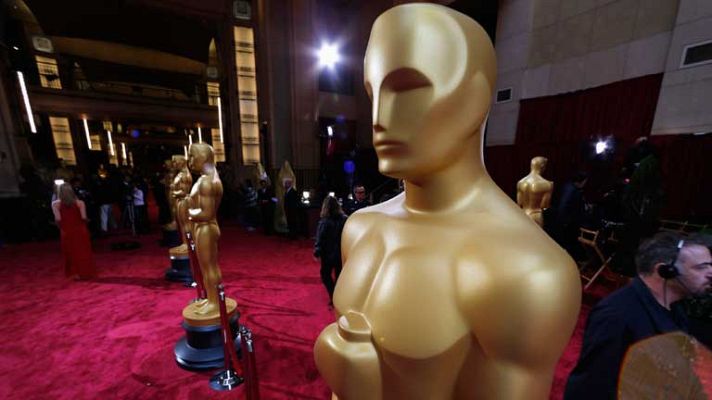 Telediario 1 - Noche de estrellas en Hollywood