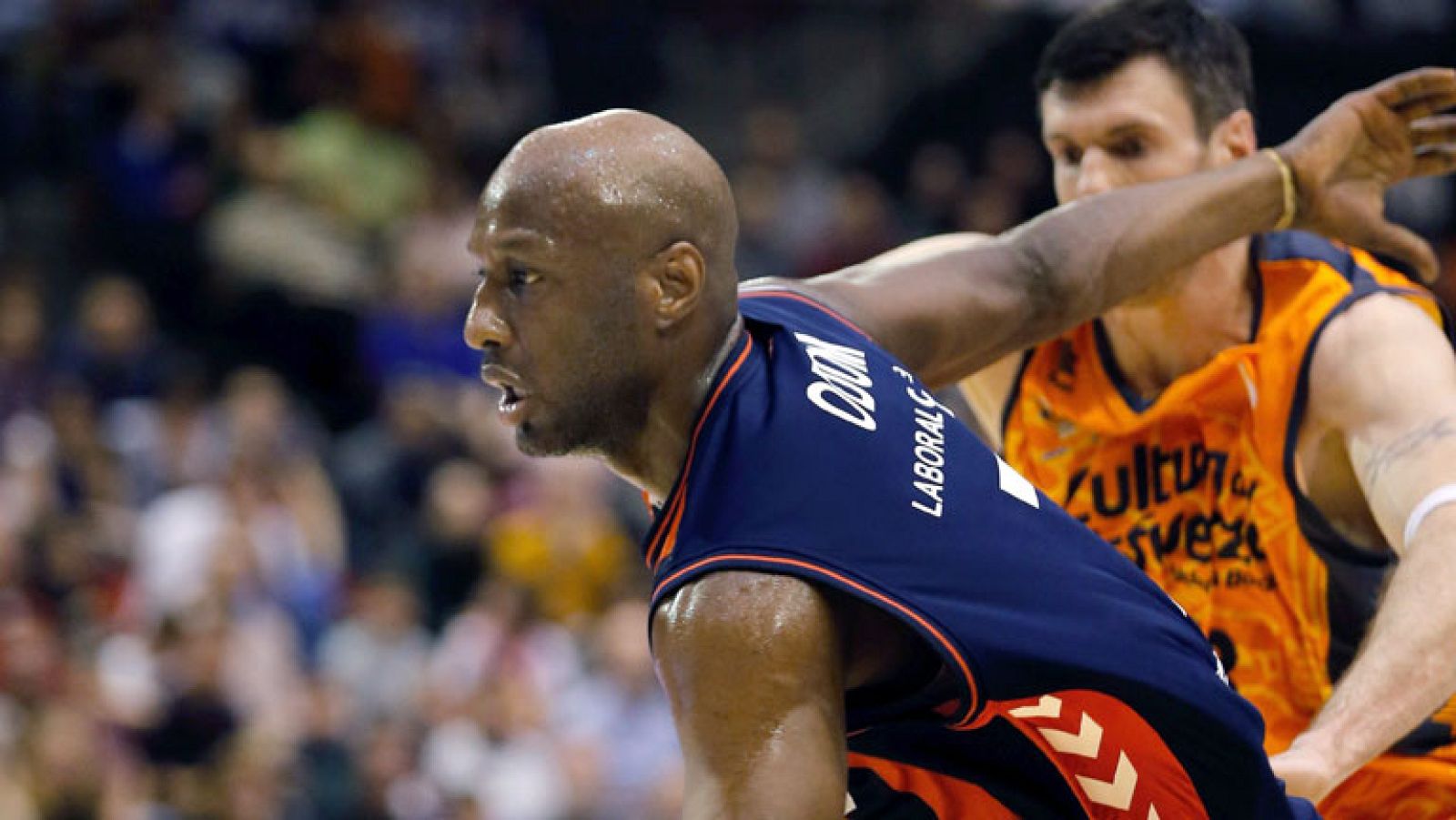 Valencia Basket 67 - Laboral Kutxa 55