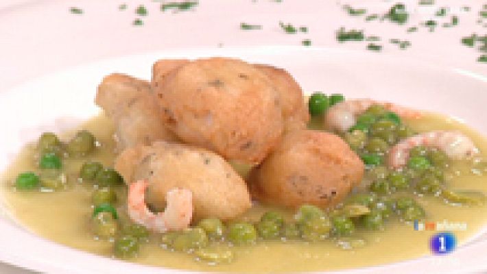 Buñuelos de bacalao en salsa verde