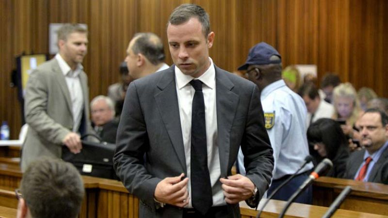 Pistorius reconoce que disparó a su novia pero dice que fue un accidente  