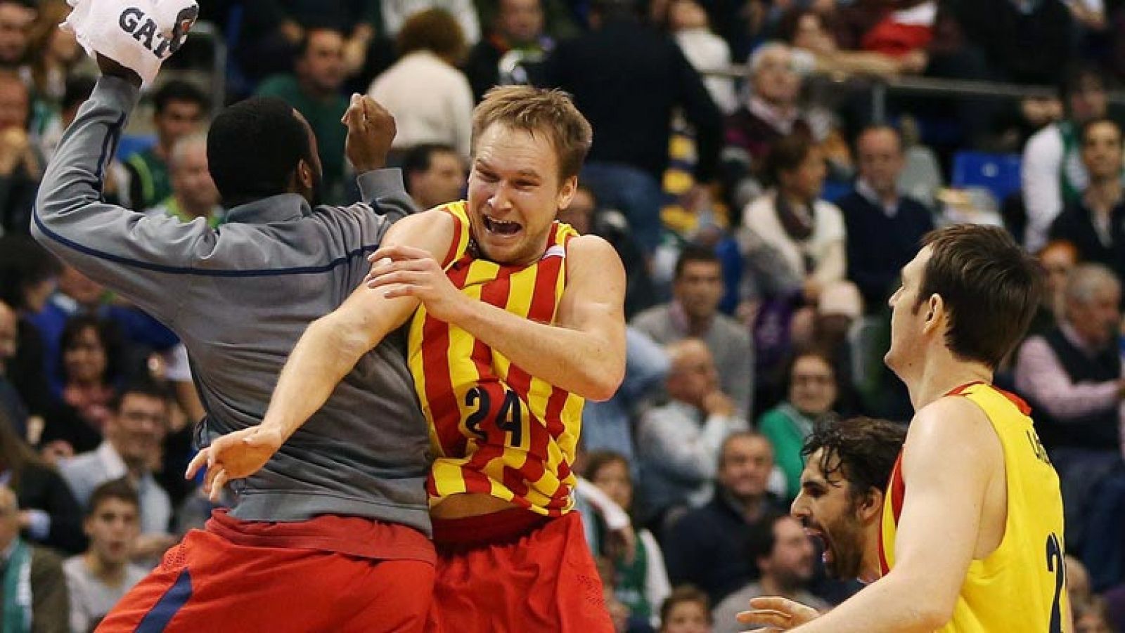 Telediario 1: Las mejores jugadas de la 21ª jornada de Liga Endesa | RTVE Play