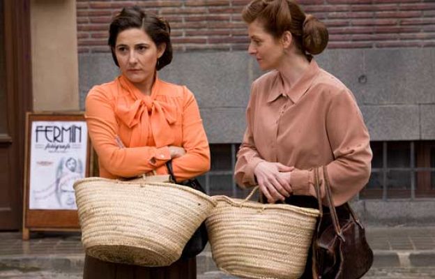 Amar en tiempos revueltos - Episodio 241