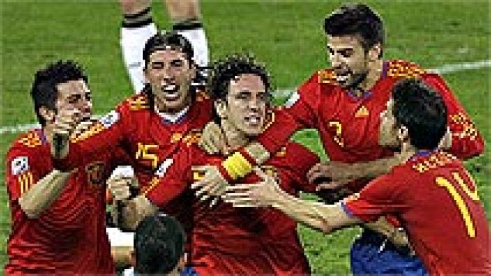 Telediario 1 - Puyol tendrá más difícil volver a la selección fuera del Barça