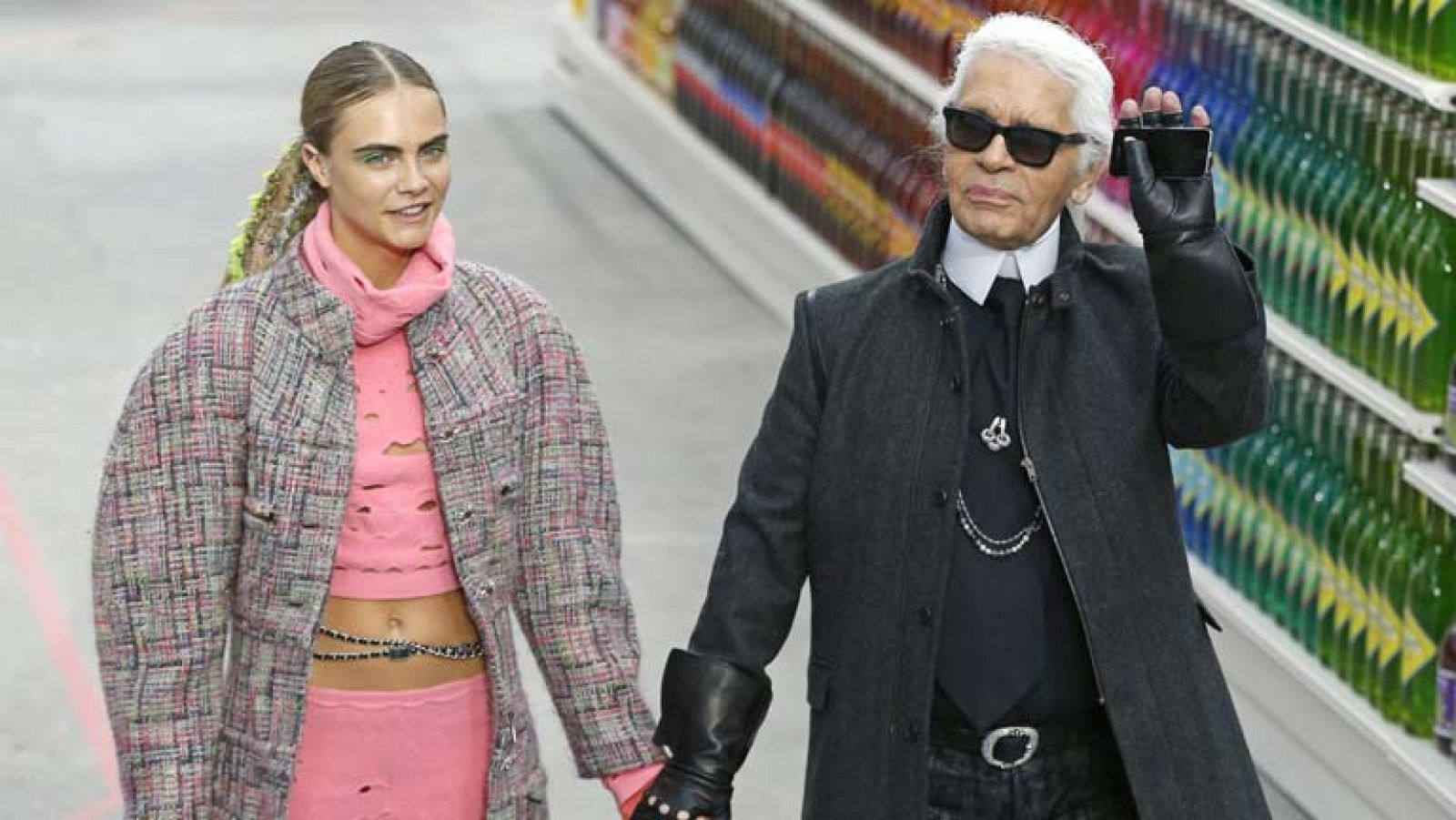 Se celebra la semana de la moda en París | Ver