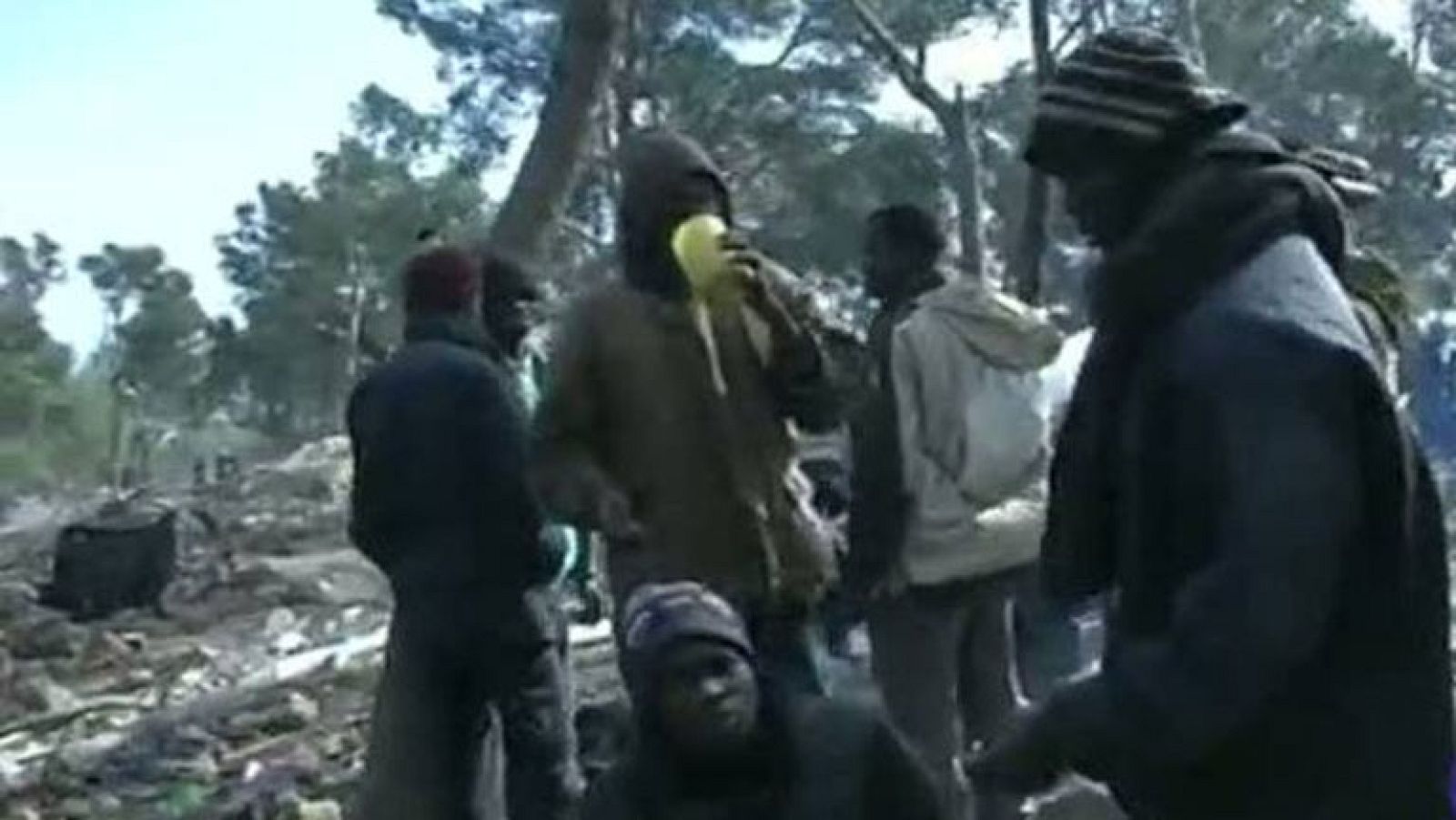 Cientos de personas esperan en Marruecos para entrar de forma irregular en territorio español