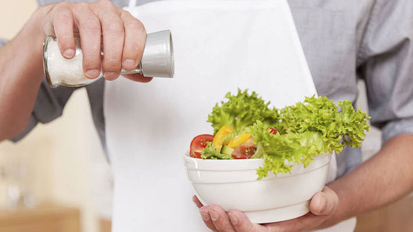 La Sociedad Española de Cardiología afirma que la sal es una droga tan adictiva como la cocaína