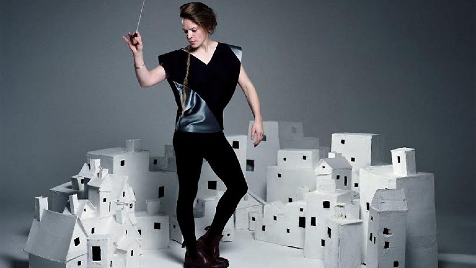  Wallis Bird - Hardly Hardly