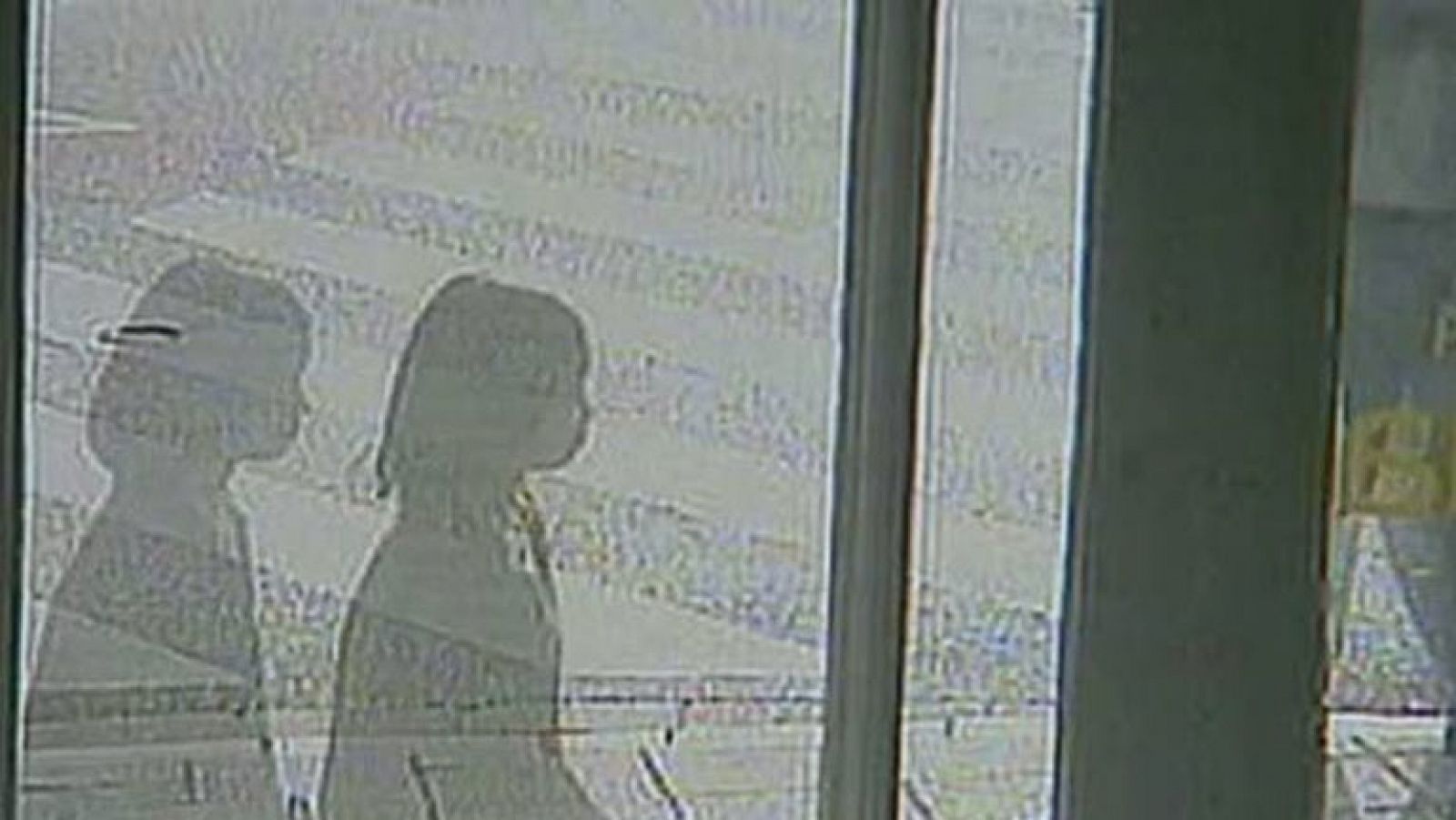 Las cámaras de seguridad muestran los movimientos de los padres de Asunta y de la niña horas antes de su muerte