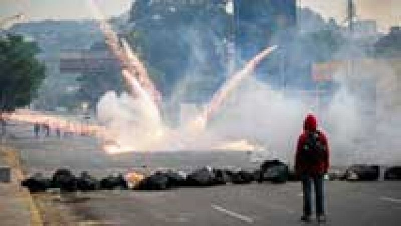La díficil situación económica de Venezuela acentúa las protestas