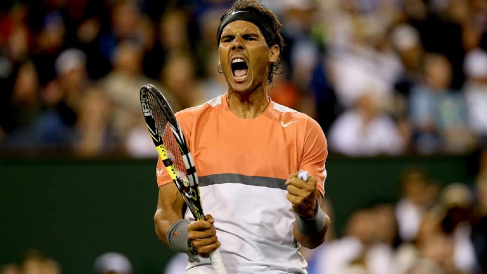 El tenista español Rafa Nadal ha tenido que sacar a relucir su mejor tenis para sobreponerse, remontar y vencer a Radek Stepanek por 2-6, 6-4 y 7-5 en se debut en el Masters 1000 de Indian Wells.