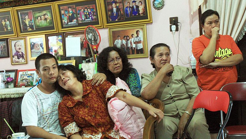 Angustia entre las familias de vuelo de Malaysia Airlines