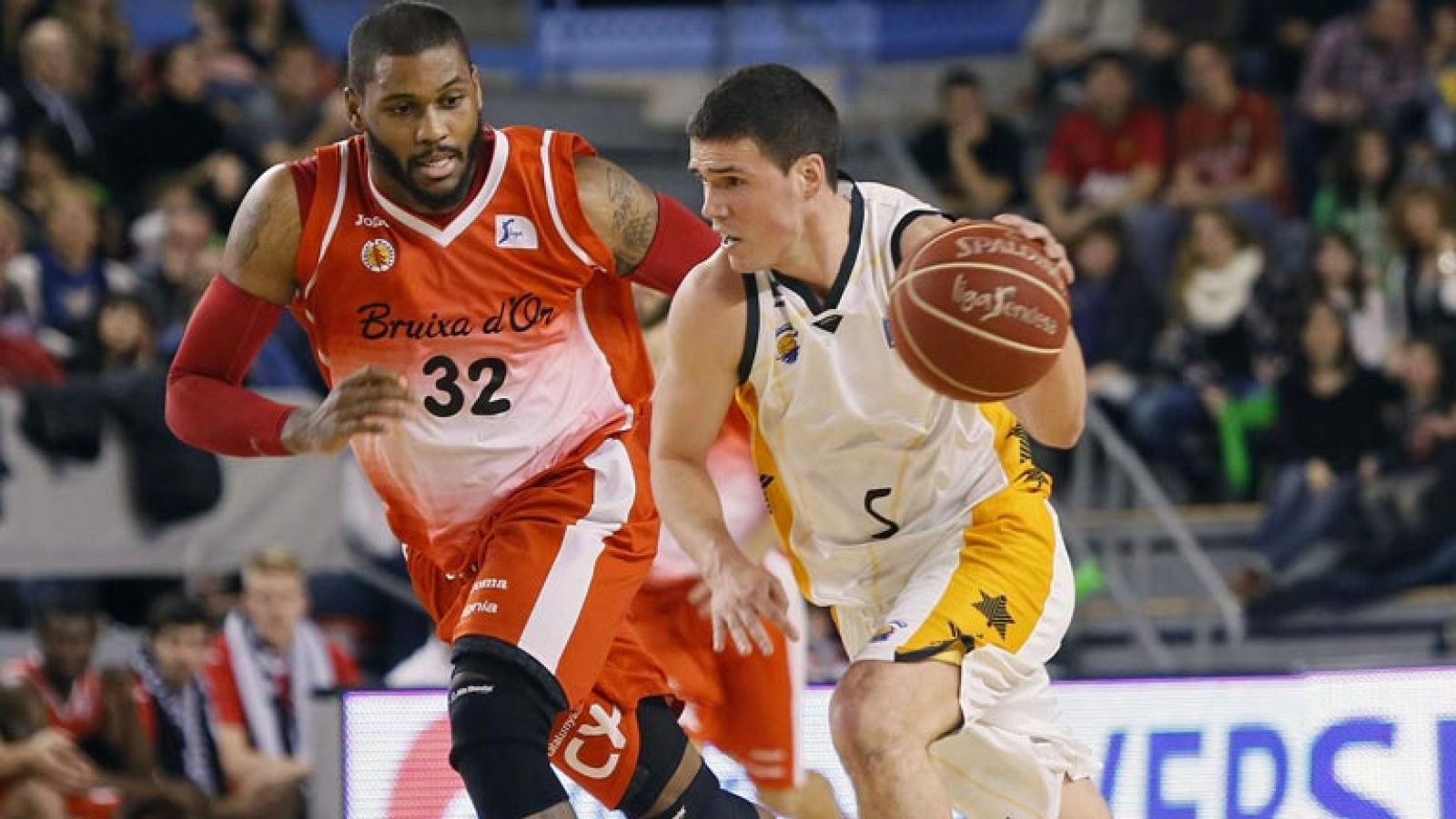 Baloncesto en RTVE: La Bruixa d' Or 84 - Fuenlabrada 83 | RTVE Play