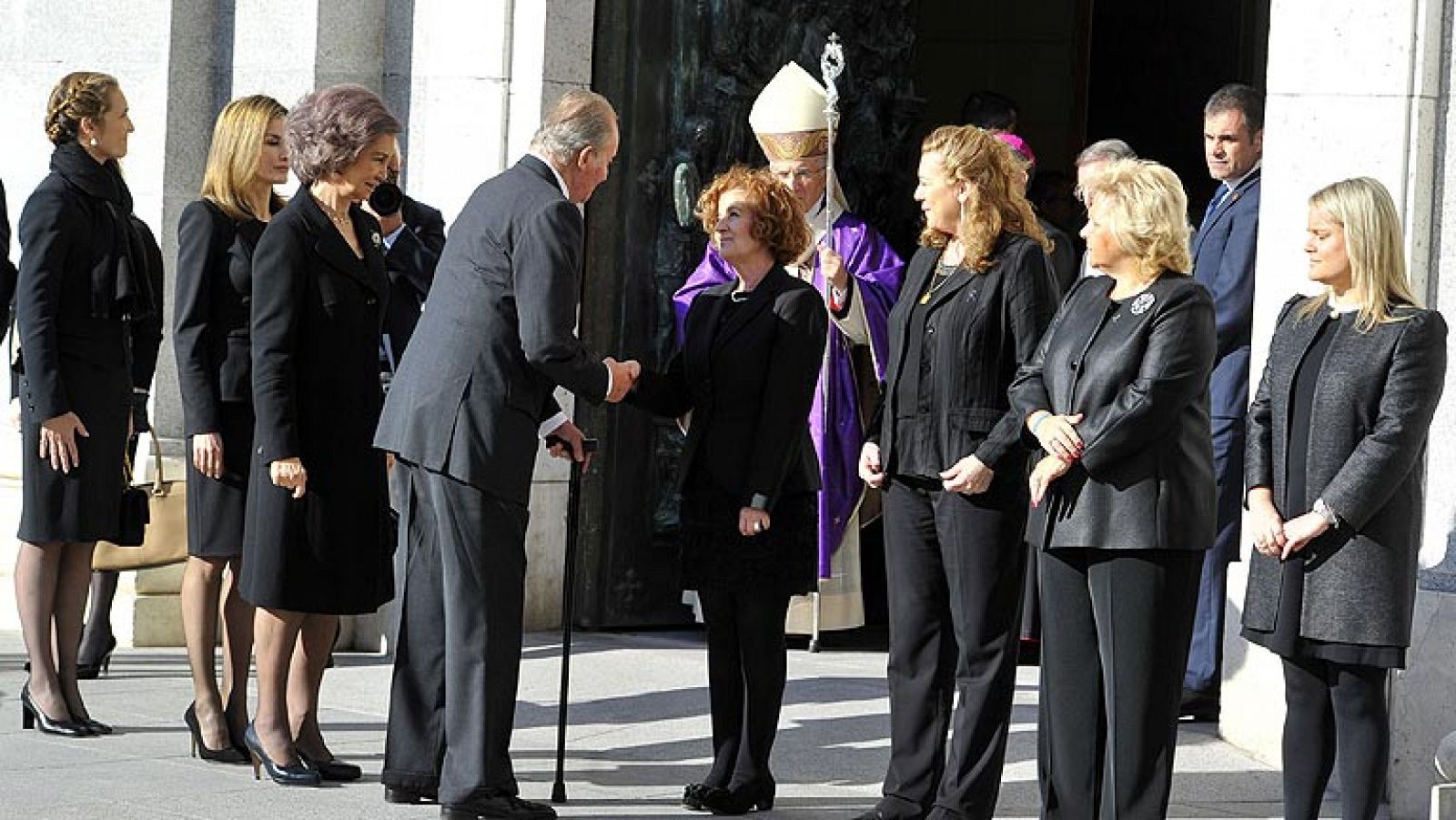 Telediario 1: La emoción vuelve a presidir los homenajes a las víctimas del 11M | RTVE Play