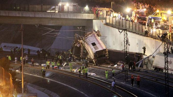 Telediario 1 - Accidente tren Santiago