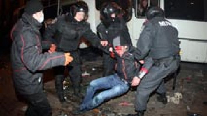 Telediario 1 - Se multiplican los movimientos militares a dos días del referéndum de secesión de Crimea