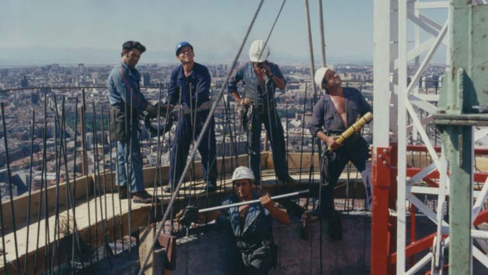  Cómo se construyó el Pirulí