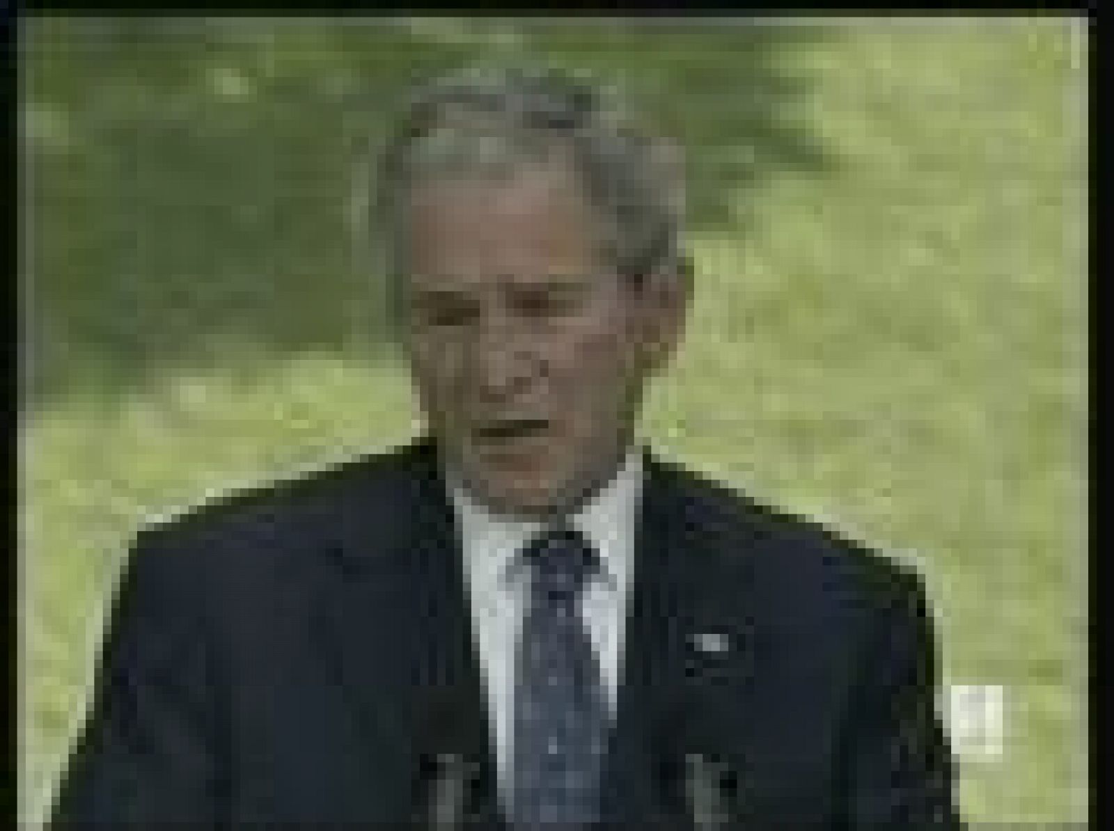 Bush pide a China respeto a la libertad religiosa y de expresión | Ver