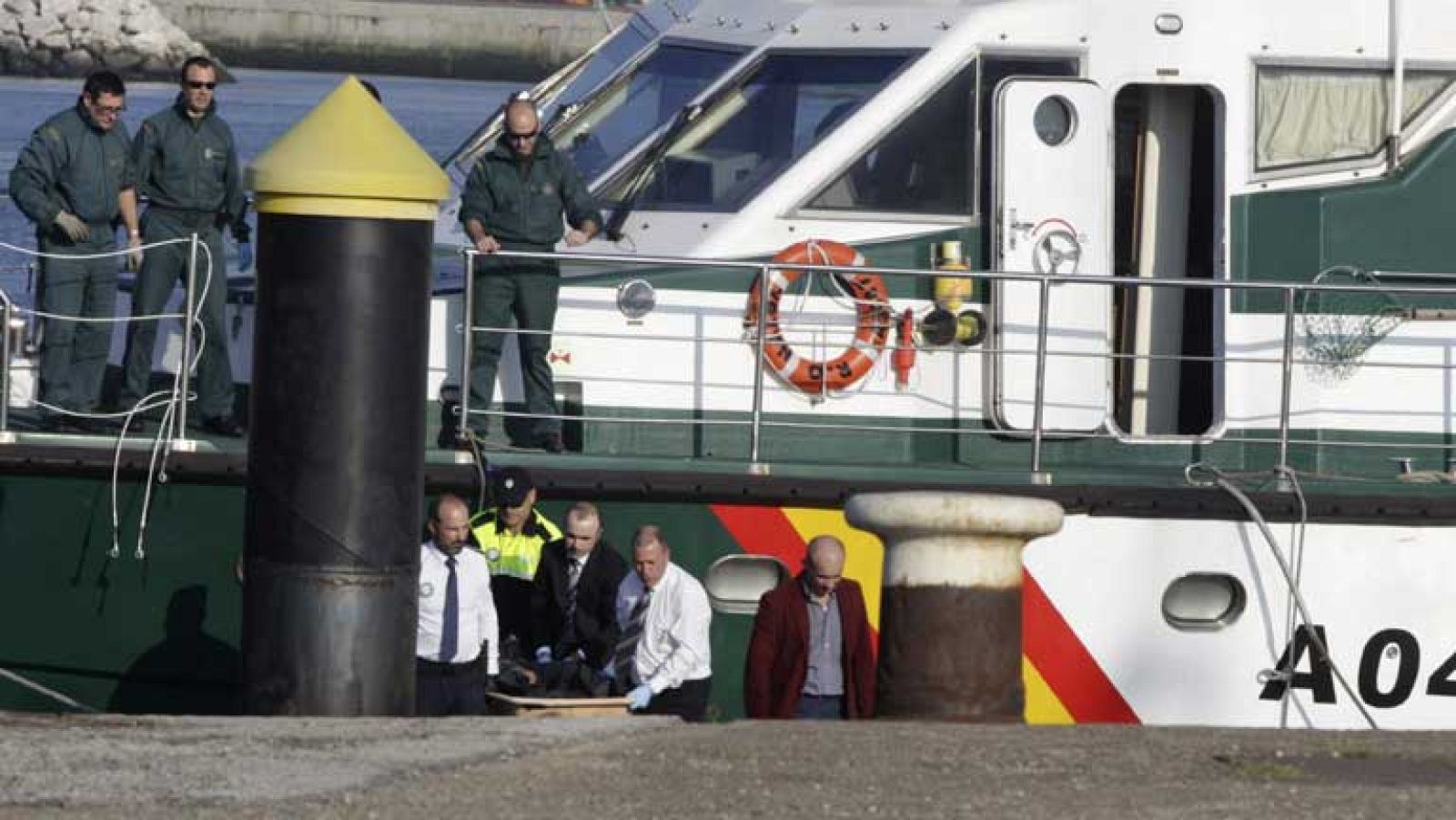 Hallan otro cuerpo en el barco que naufragó frente a la costa asturiania