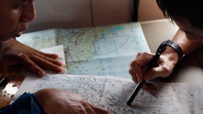 Telediario 1 - Más incógnitas que certezas sobre el paradero del avión
