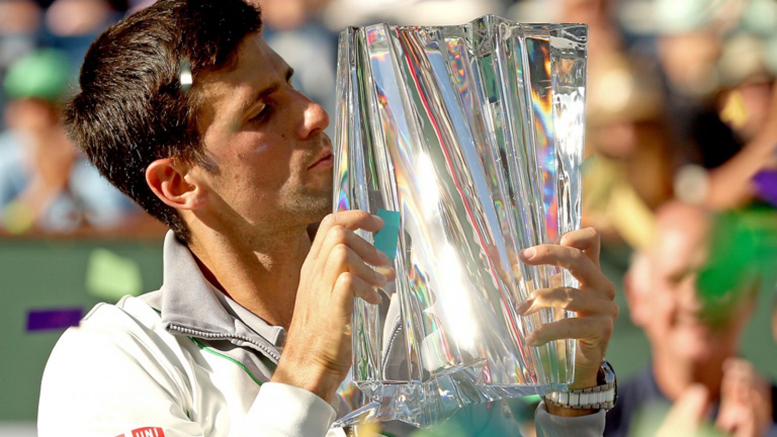 Novak Djokovic remonta a Federer y suma su tercer título en Indian Wells
