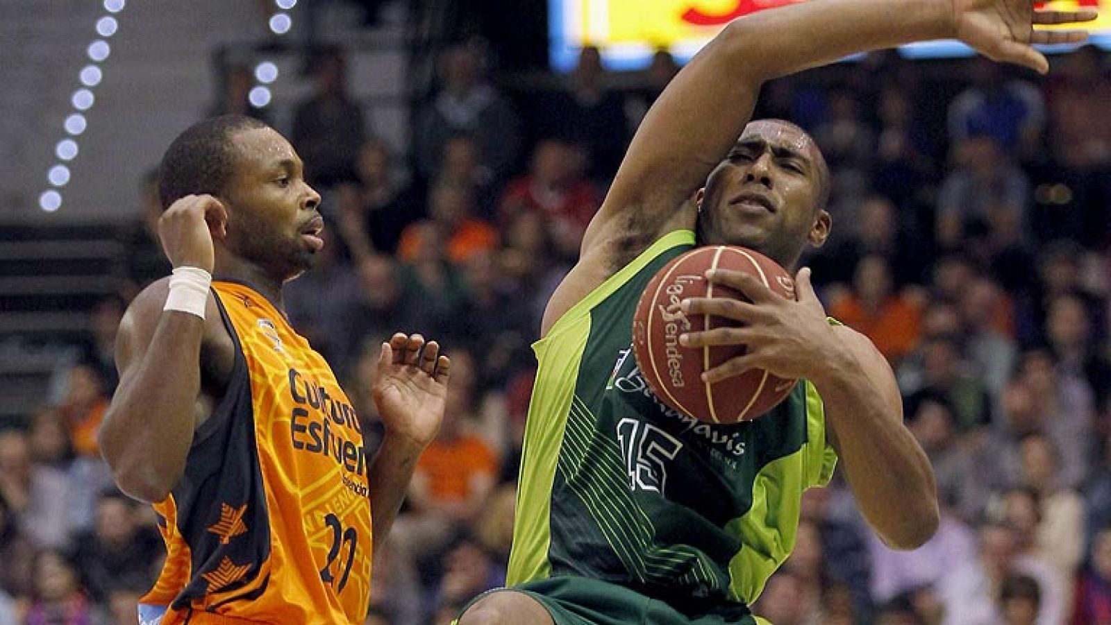  Valencia Basket 91 - Unicaja 83   