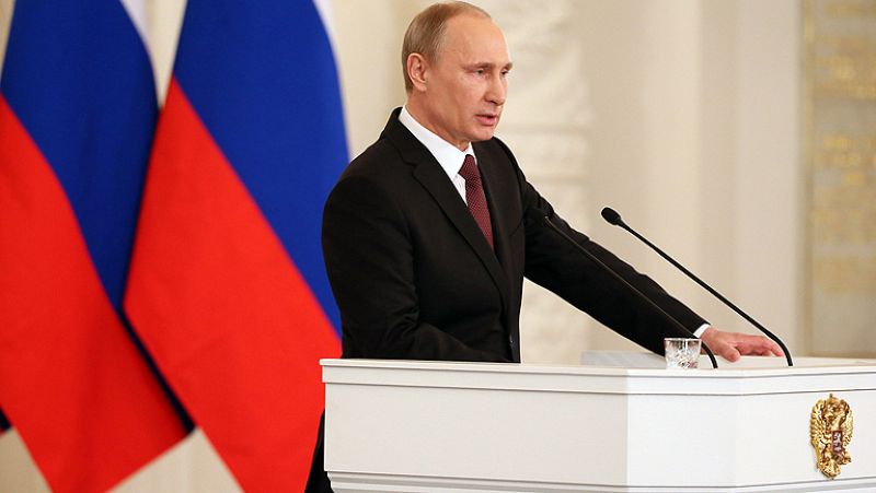 Putin dice que "Crimea siempre ha sido y será rusa" 