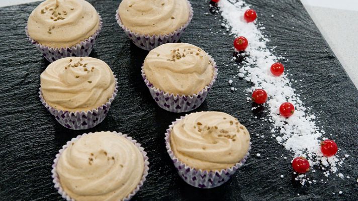 RTVE Cocina - Merengues de café, anís y naranja