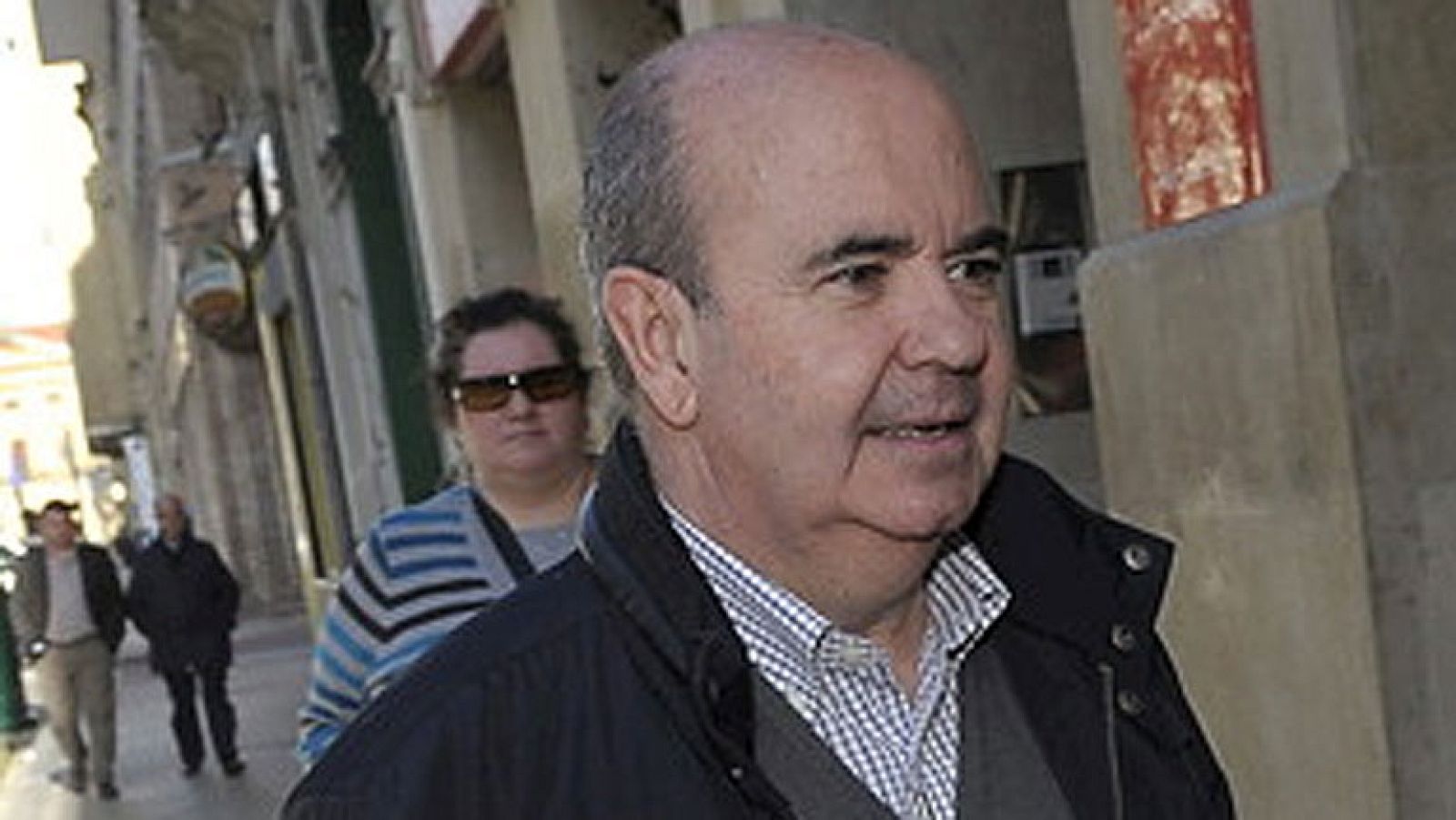 Un informe de la Policía relaciona a Zarrías con el presunto "conseguidor" de los ERE Juan Lanzas