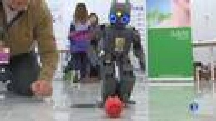 L'Informatiu - Barcelona Robotics Meeting