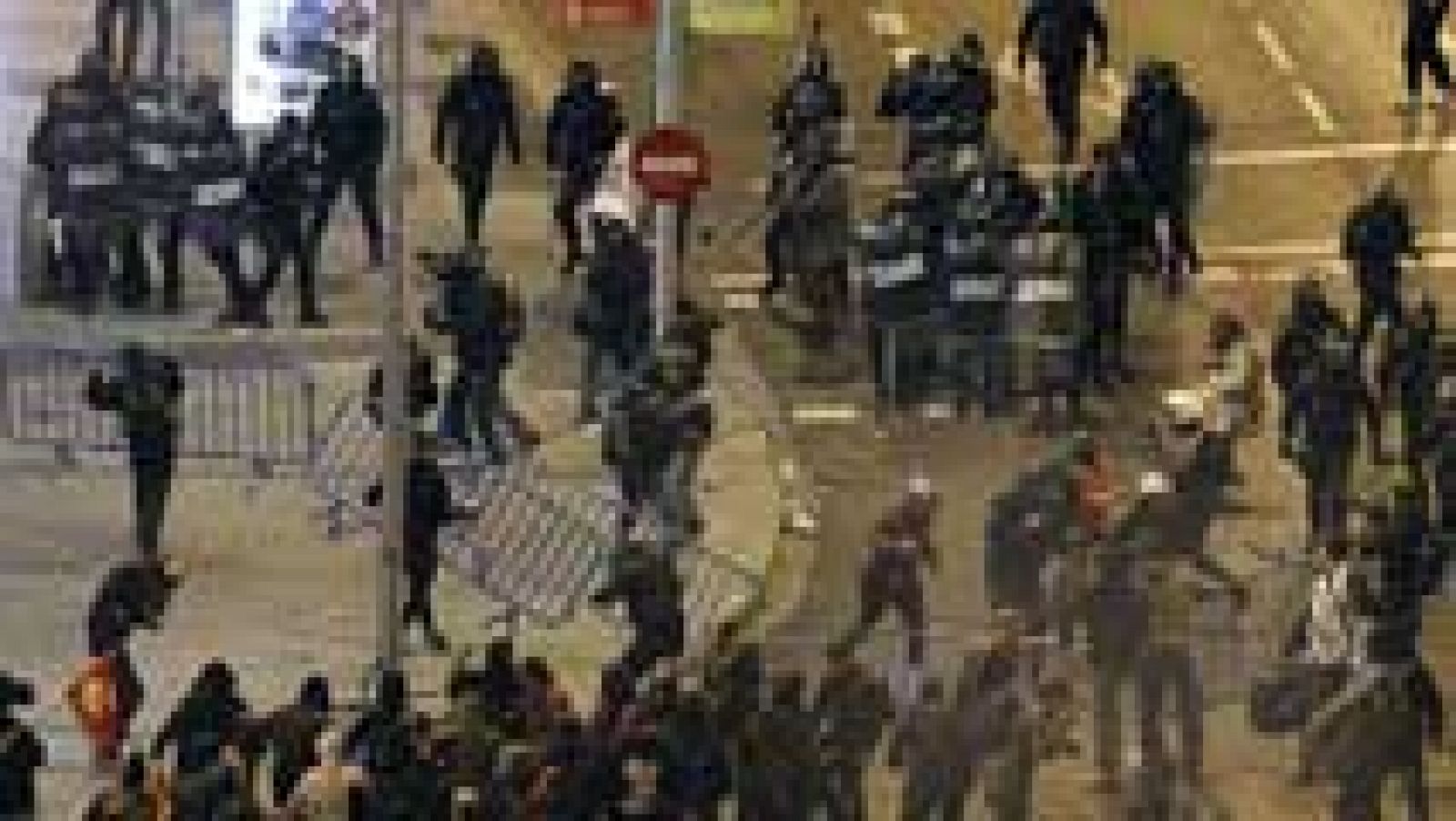 Telediario 1: 24 detenidos tras los enfrentamientos en las "Marchas por la dignidad" | RTVE Play