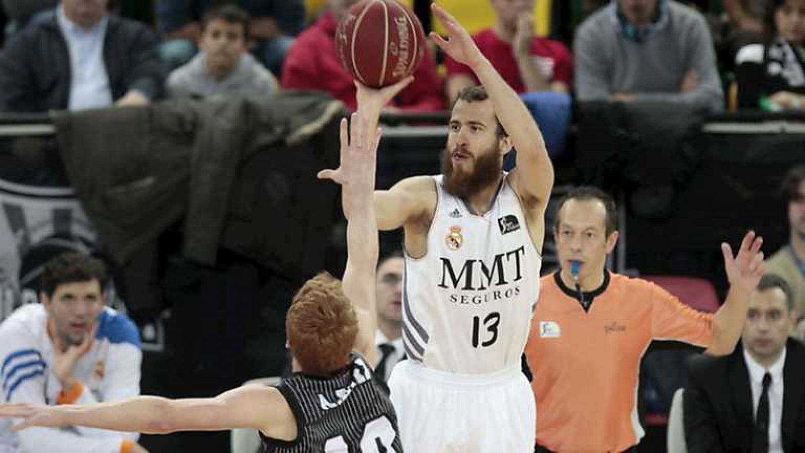 Baloncesto en RTVE: Bilbao Basket - Real  Madrid | RTVE Play