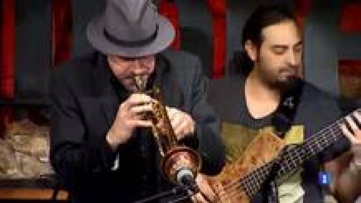 L'Informatiu - El trompetista de jazz Jerry González al Jamboree