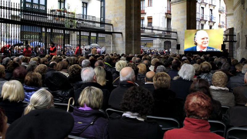 Bilbao despide en un multitudinario funeral a su alcalde Iñaki Azkuna
