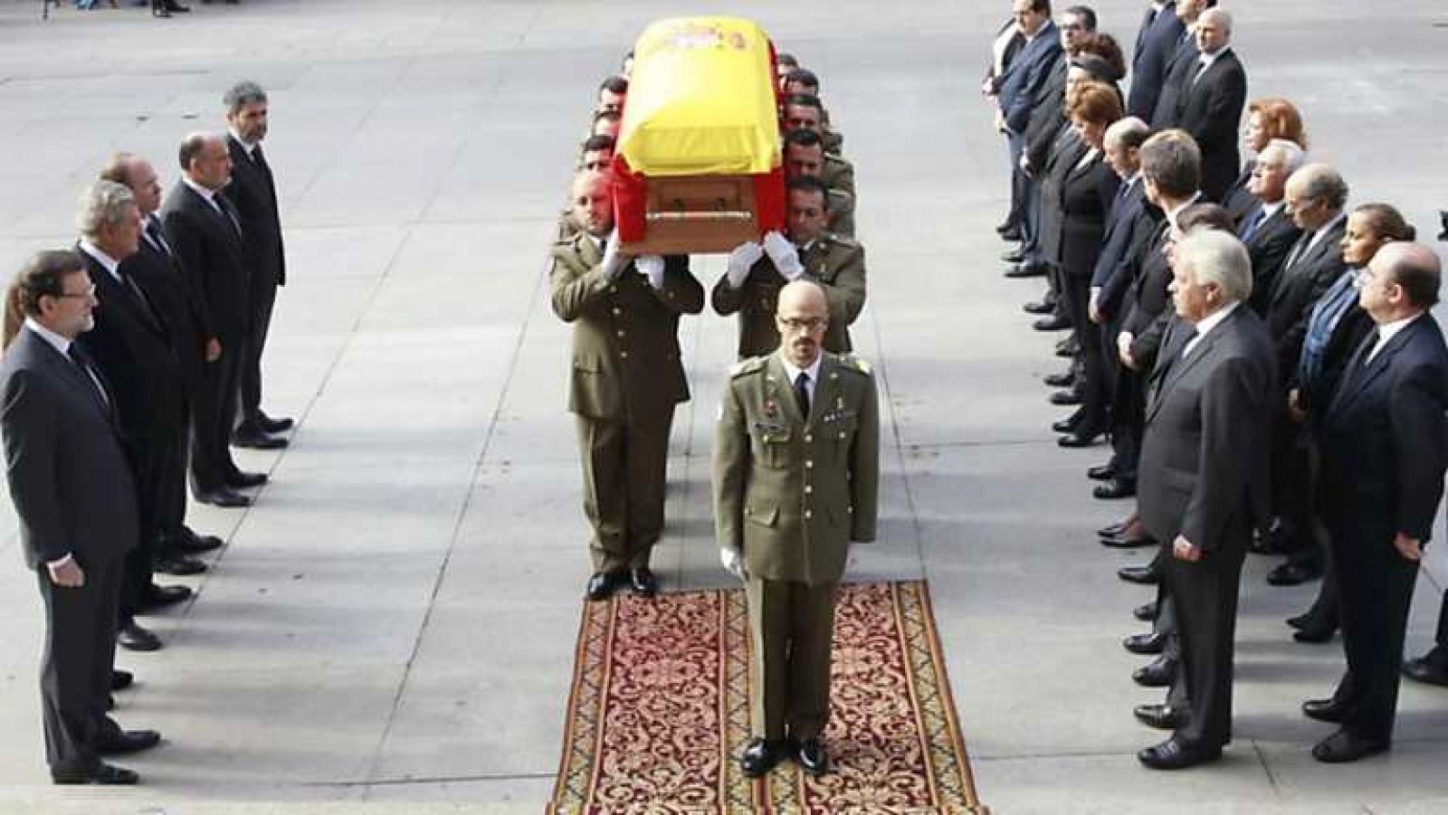 Los desayunos de TVE - Especial Muere Adolfo Suárez