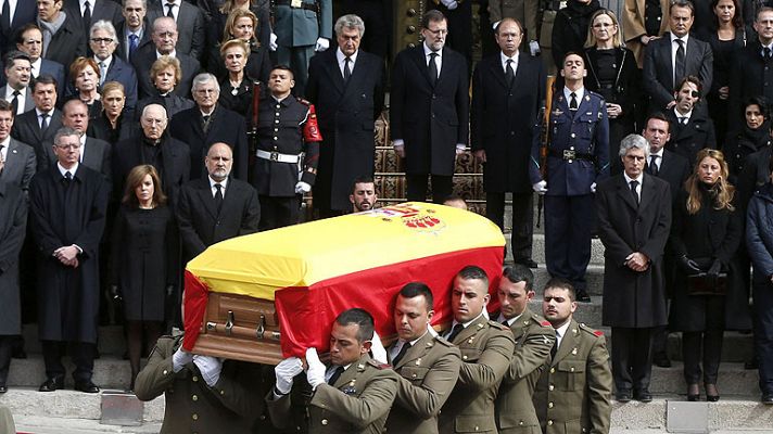 Último adiós a Adolfo Suárez en las calles de Madrid