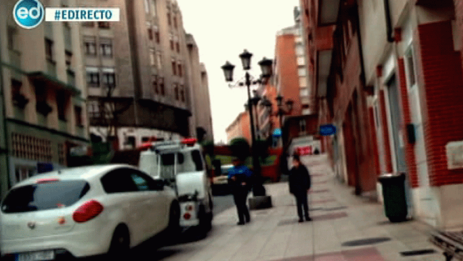 España Directo- La grúa se lleva el coche..¡y al niño!
