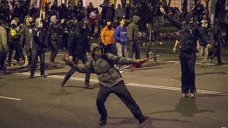 Grupos radicales sin organizar, pero muy violentos, tras los altercados del 22M