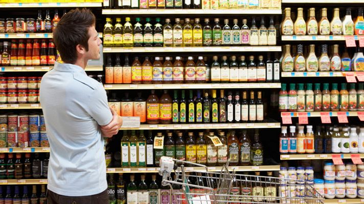 Telediario 1 - El gasto en alimentos en 2013 ascendió a 101.250 millones, un 0,6% más que el año anterior