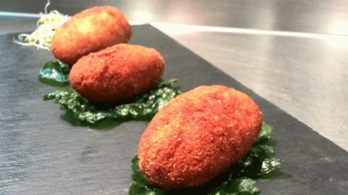 Croquetas de jamón y boletus