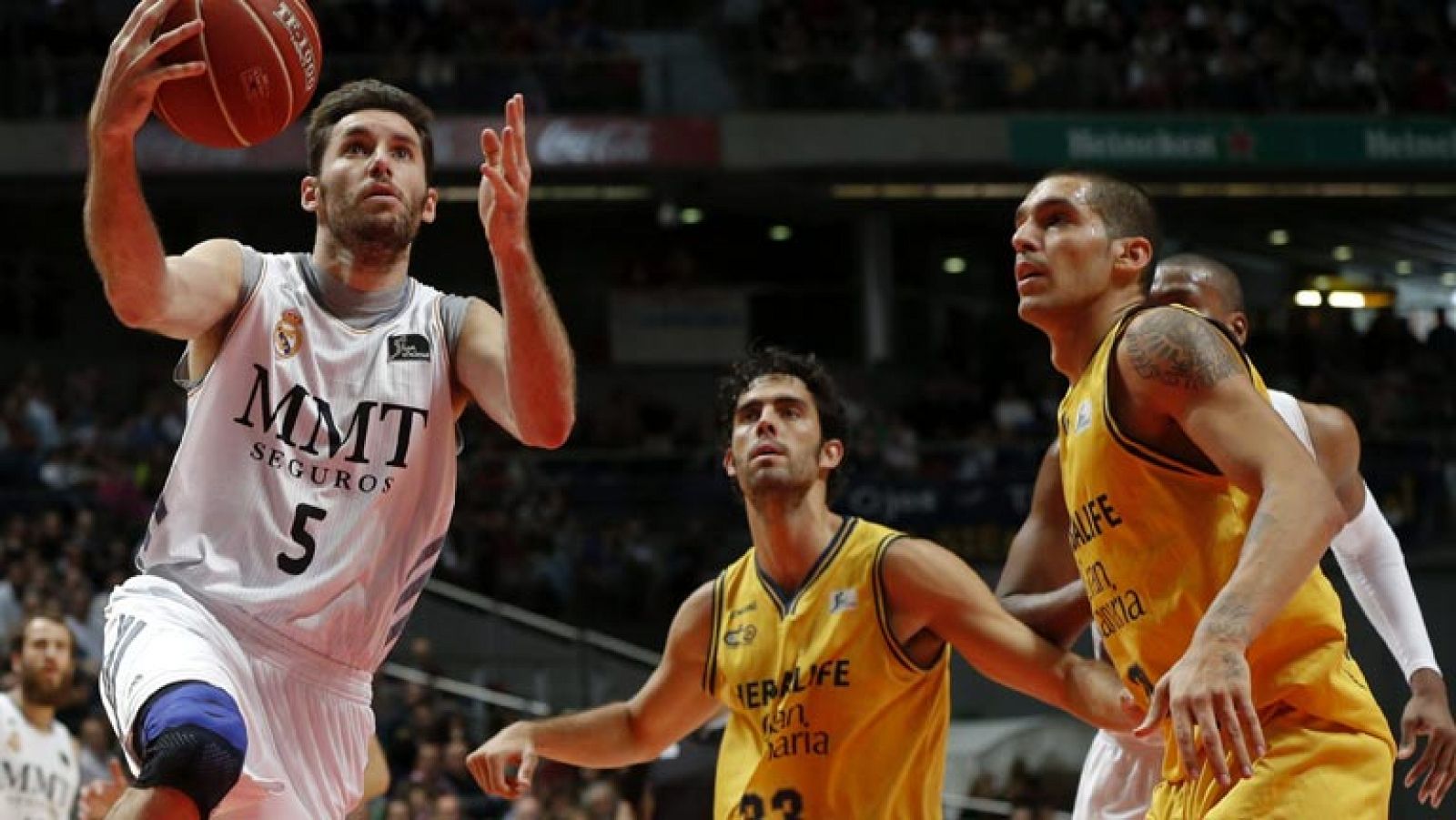 Baloncesto en RTVE: Real Madrid 83 - Herbalife Gran Canaria 74 | RTVE Play